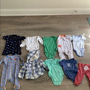 10 piece lot of size 9 months clothes